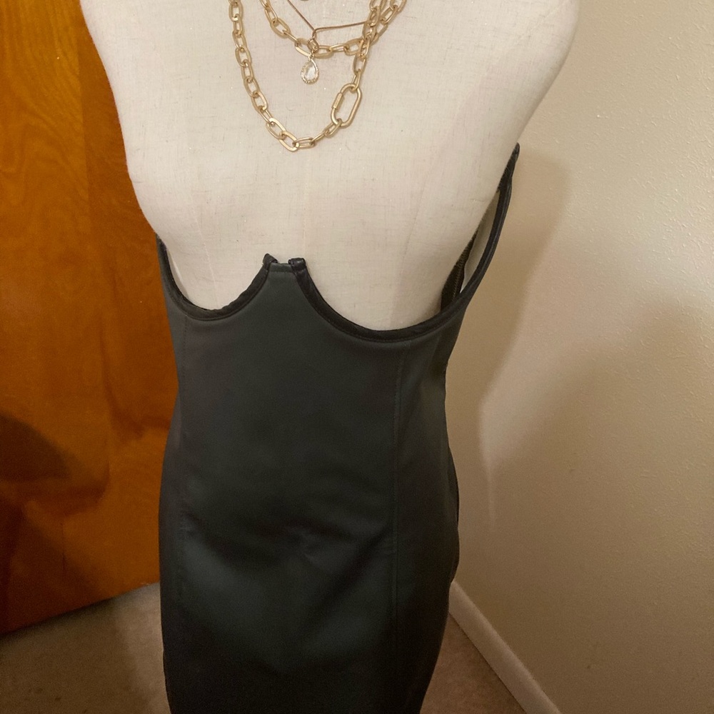 Poster girl breastless dress